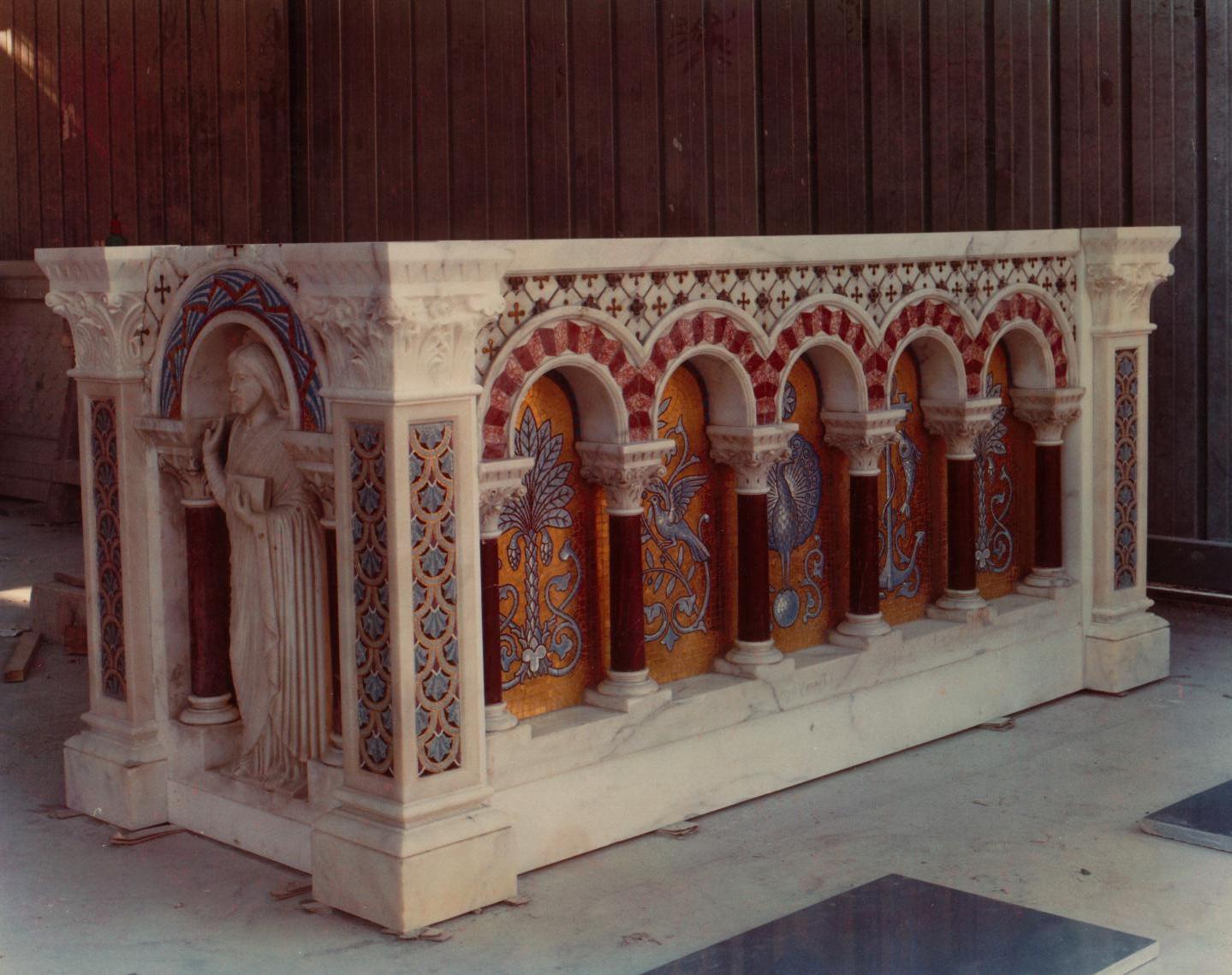 Church in Lion · MDC-Projektarchiv
