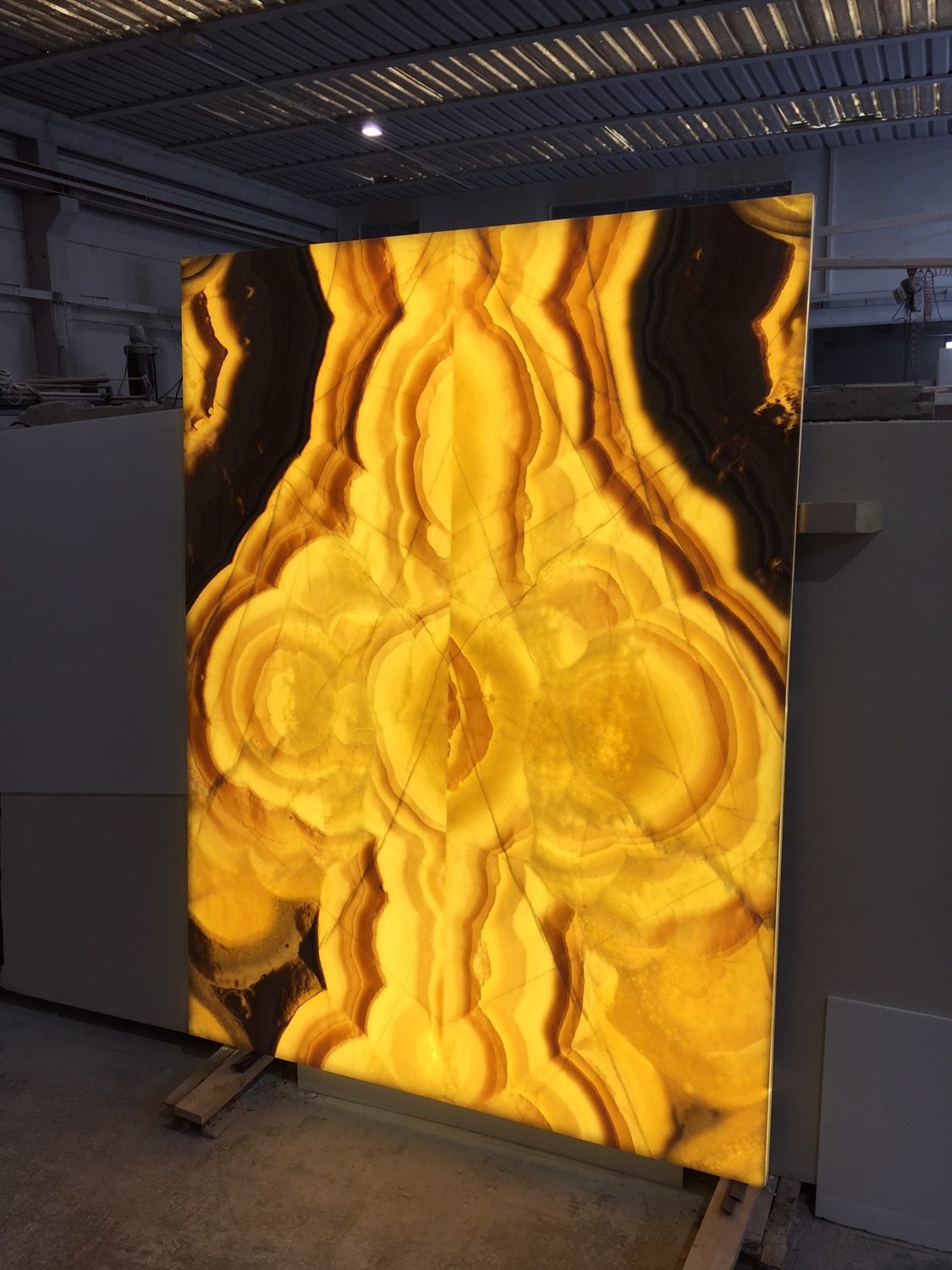 Backlit onyx and marble on glass · View 4