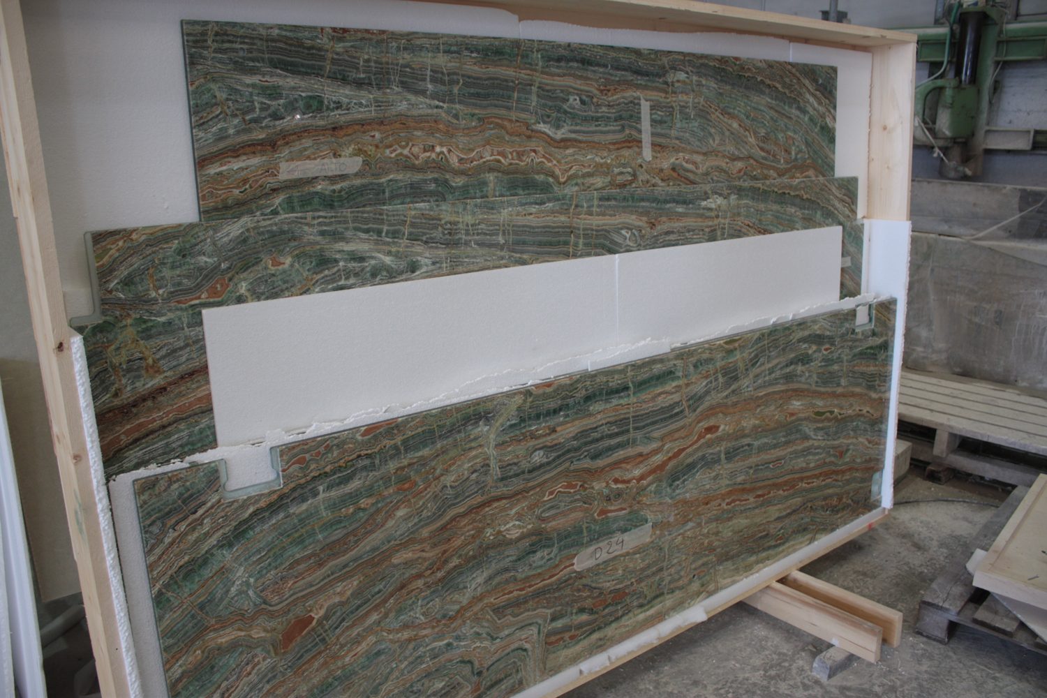 Backlit onyx and marble on glass · View 11