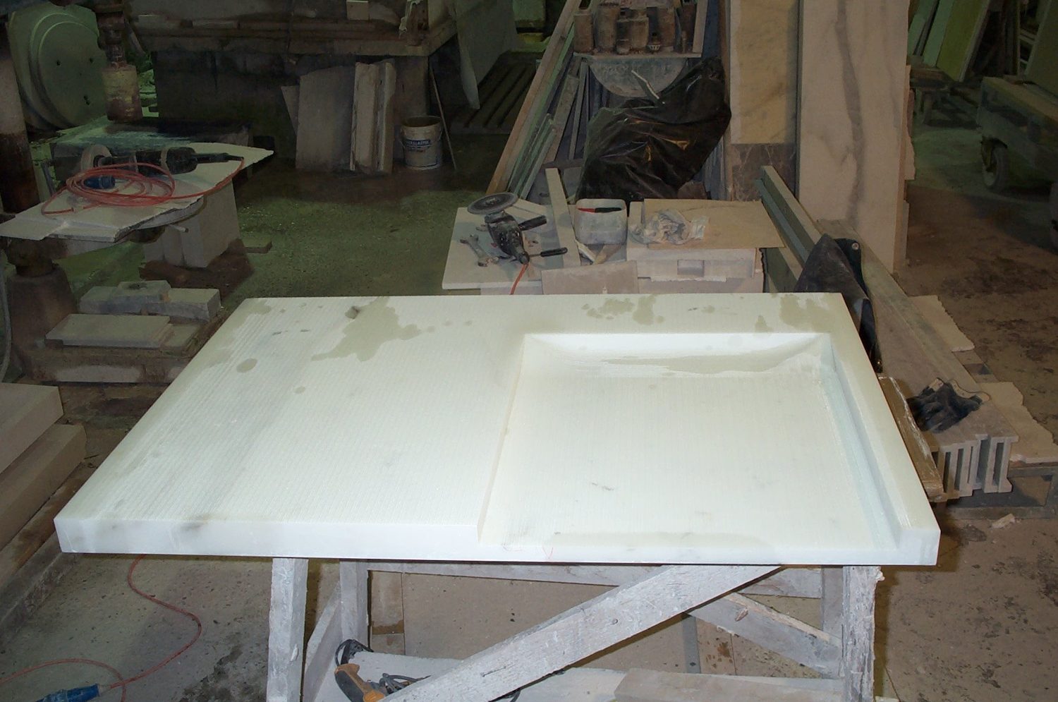 Marble kitchen worktops for a residence in Milan · View 4
