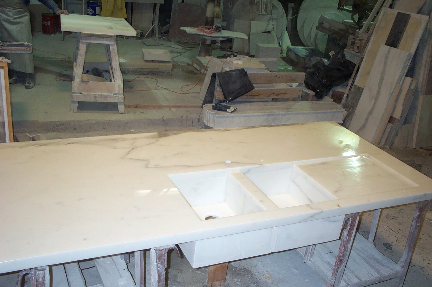 Marble kitchen worktops for a residence in Milan · View 6